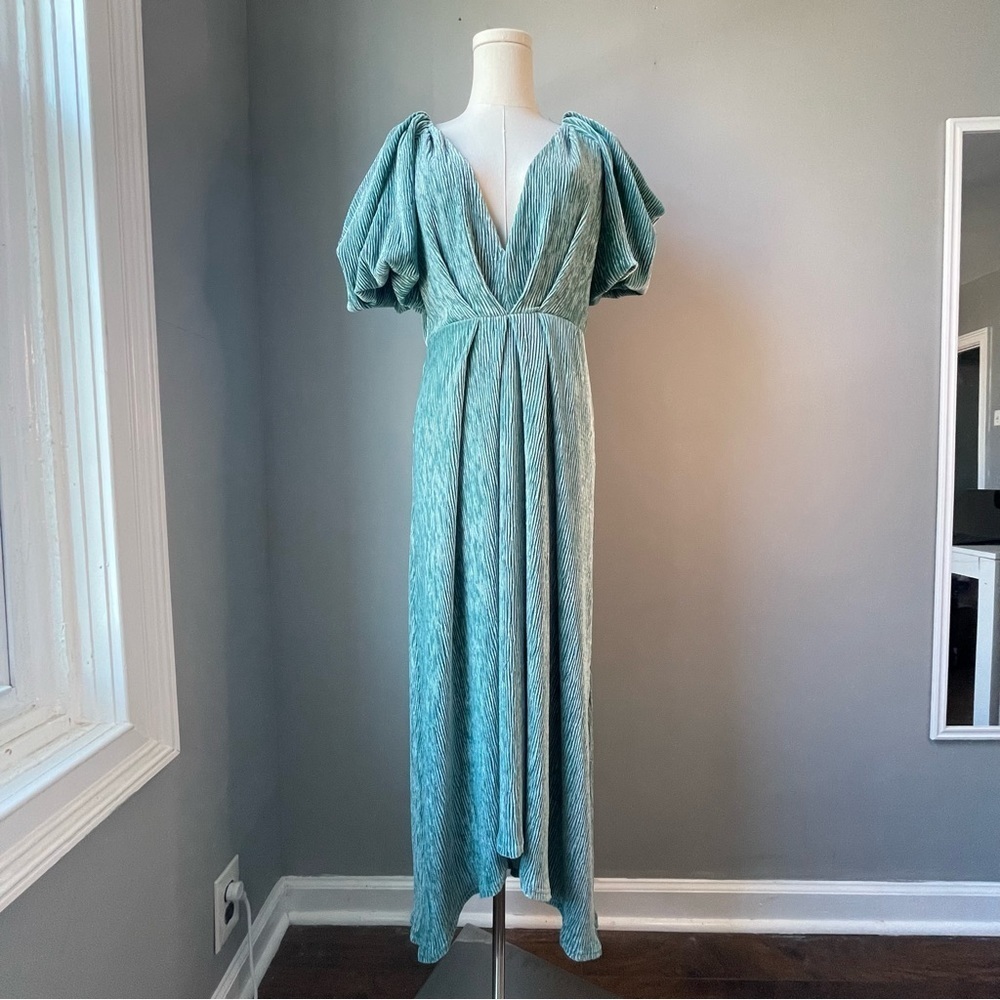 SHEIN Premium Collection: MOTF Velvet Plunge Neck Asymmetrical Dress